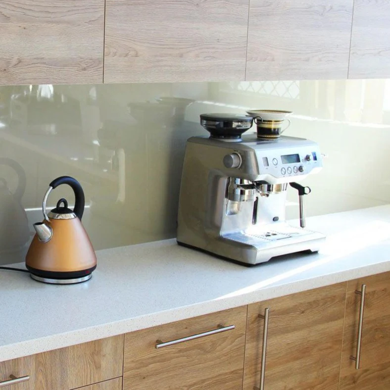 Aluminium Edge Trim Splashbacks - 3 Metres - Image 7