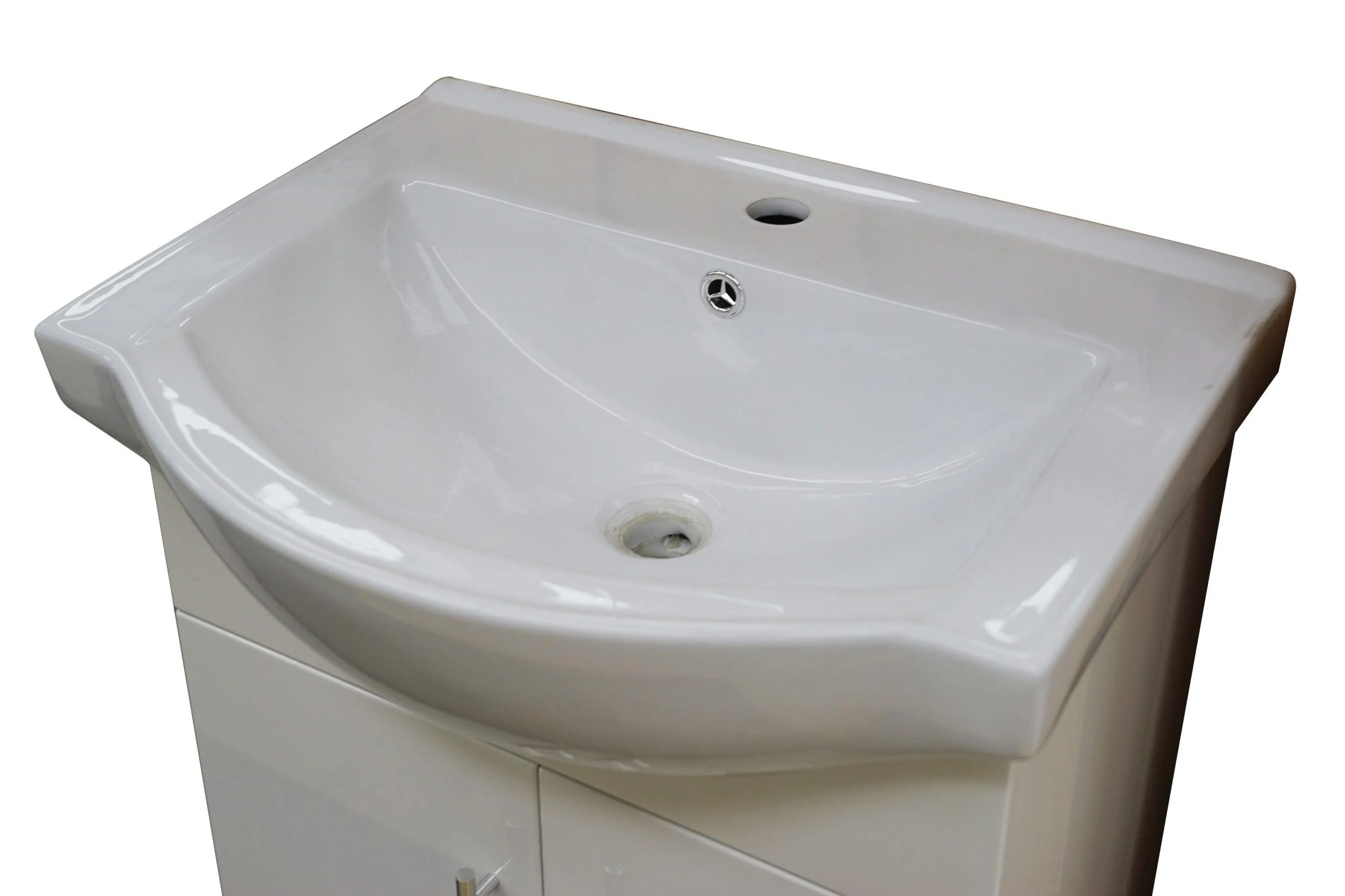 Semi-Recessed Vanity 600mm - Image 3
